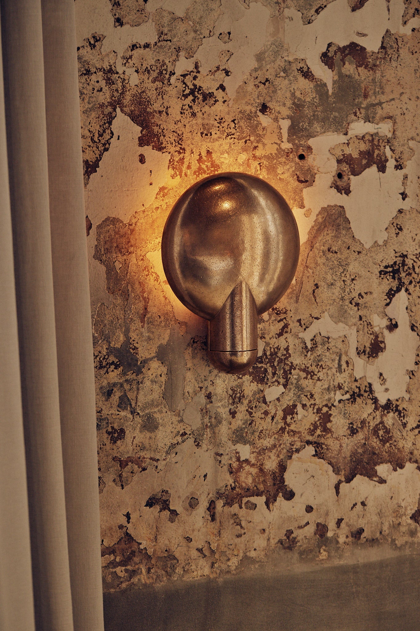 Surface Wall Sconce - Bronze