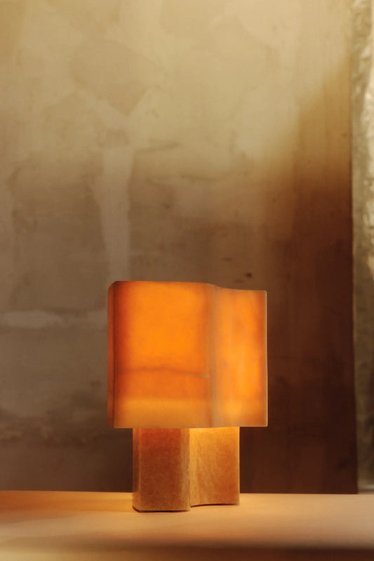 Offset Lamp - Honey Onyx - 445MM